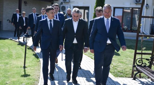 ciuca alaturi de bode dupa ce a vazut in alba un model de business pe care guvernul il incurajeaza sa fie replicat de mediul de afaceri