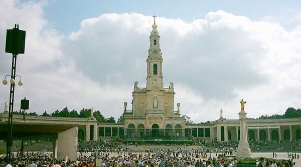 miracolul de la fatima 105 ani de la aparitia fecioarei maria