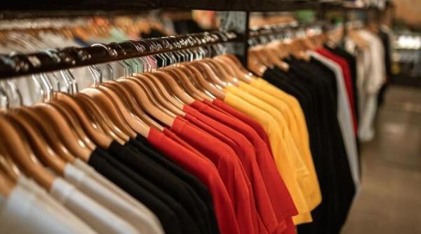 nu aruncati niciodata tricourile vechi sunt o adevarata comoara pentru gospodine iata ce puteti face din ele