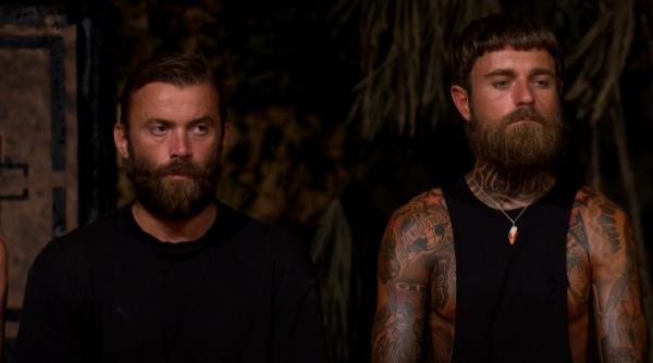 tj miles eliminat de la survivor fanii au sarit instant s au bucurat ca a plecat tj ai avut dreptate ai fost mereu singur