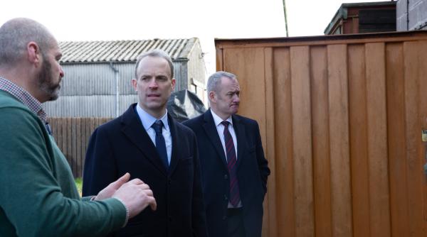 dominic raab condamna cazul agentului mi5 care si a terorizat iubita alti oficiali au comentat cazul