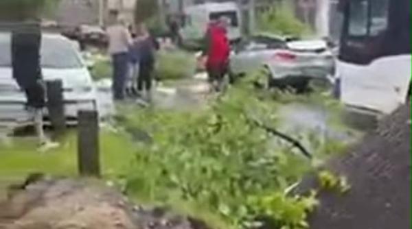 tornada devastatoare in germania sunt zeci de raniti si pagube materiale importante video