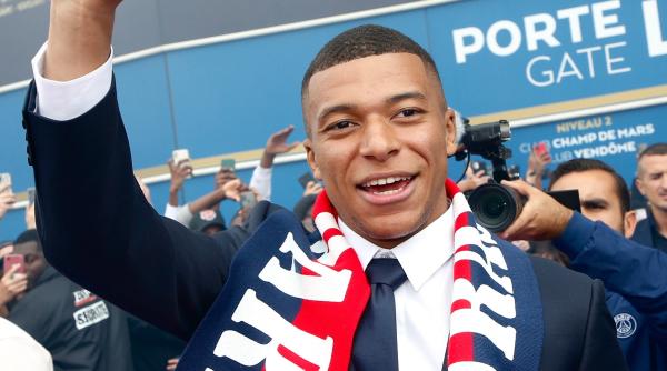 macron interventie pentru ca mbappe sa ramana la psg nu am spus nu realului am spus da frantei