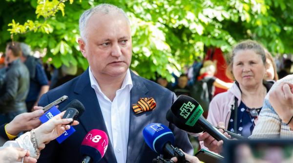 perchezitii la igor dodon acasa fostul presedinte al rm banuit de tradare de patrie si finantare de catre un grup criminal