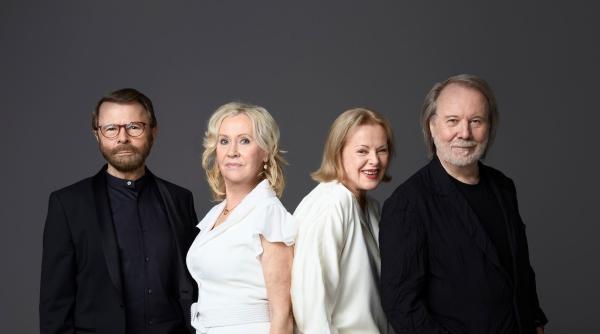 abba revine pe scena intr un spectacol digital