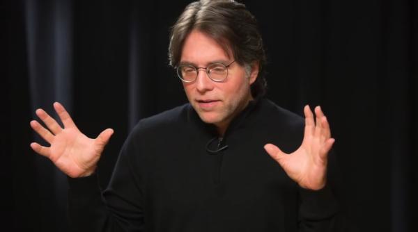 liderul cultului de sclavi nxivm condamnat la 120 de ani inchisoare vrea rejudecarea cazului raniere acuza fbi ca i a plantat material pornografic in calculator