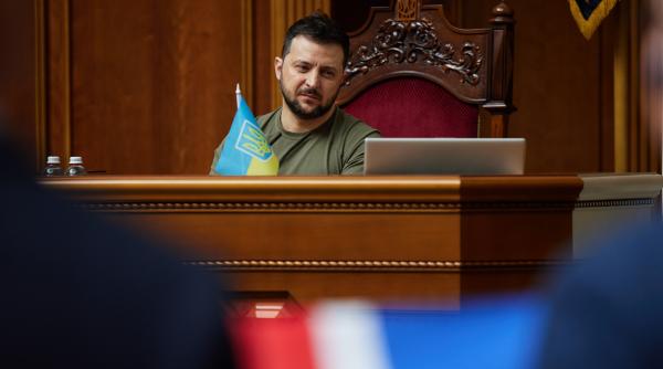 zelenski spune de ce ar vorbi doar cu putin el decide totul nu putem recuceri totul pe cale militara luptam pana la ultima suflare nu pana la ultimul om