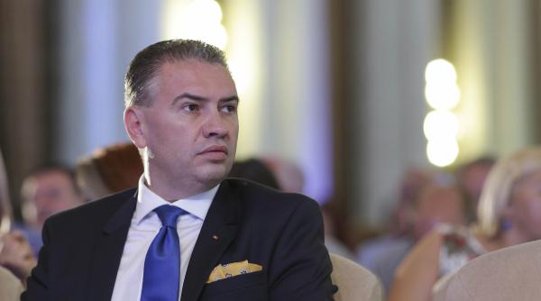 crize accentuate cu mana se investesc miliarde pentru a se inchide unitati de productie ben oni ardelean nu sunt teorii ale conspiratiei