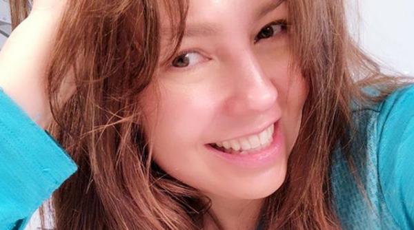 nu stii cine e nu asa arata la 51 de ani ravasitoarea actrita care a cucerit lumea si a intrat in casele romanilor la inceputul anilor 90