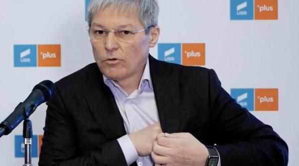 dacian ciolos a demisionat din usr alaturi de alti patru parlamentari apare reper reinnoim proiectul european al romaniei