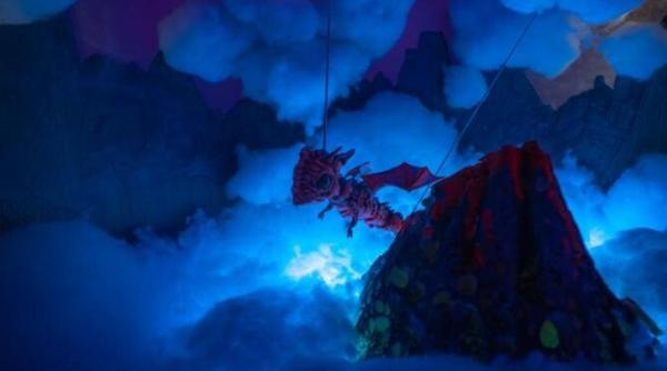 dragoni o instalatie interactiva pentru copii premiera in 1 iunie la gong teatrul loc de joaca in sibiu