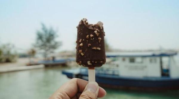 inghetata cremoasa facuta in casa un desert racoros si incredibil de delicios din doua banane