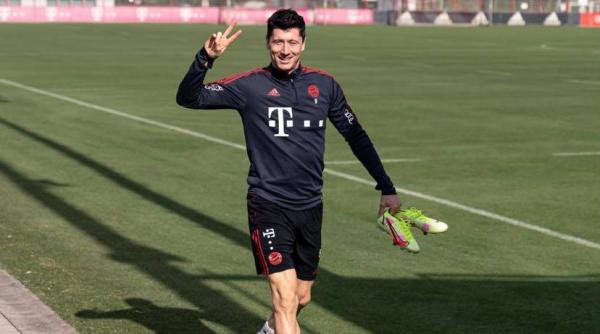 robert lewandowski i a infuriat pe sefii lui bayern dupa ce a cerut public sa plece
