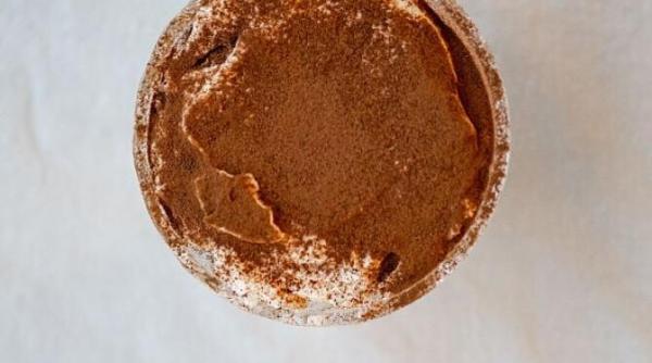 tiramisu cu piersici fara lactoza este atat de bun incat toti invitatii va vor cere reteta