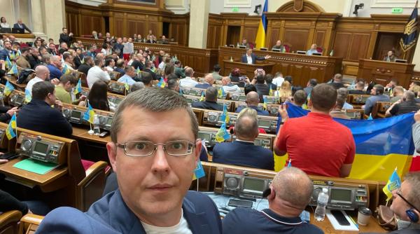 partidul lui zelensky il acuza pe comisarul ucrainean pentru drepturile omului a exagerat raportarile de violuri si atrocitati