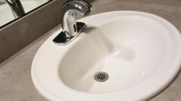 o suta de blocuri din cartierul militari raman o saptamana fara apa calda