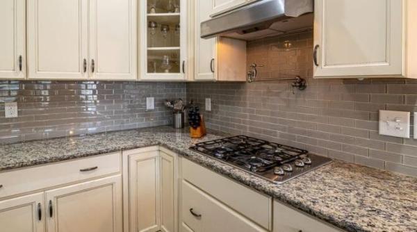 hota curata si sclipitoare cu un produs minune din camara in jumatate de ora grasimea se va dizolva