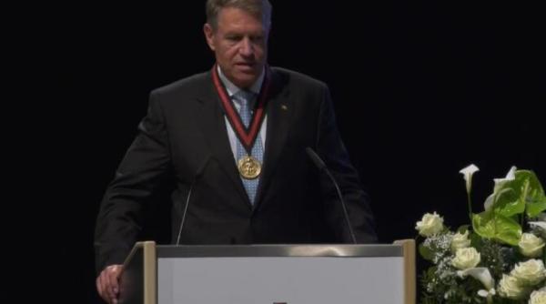 video iohannis a primit premiul european carol al iv lea reactia presedintelui