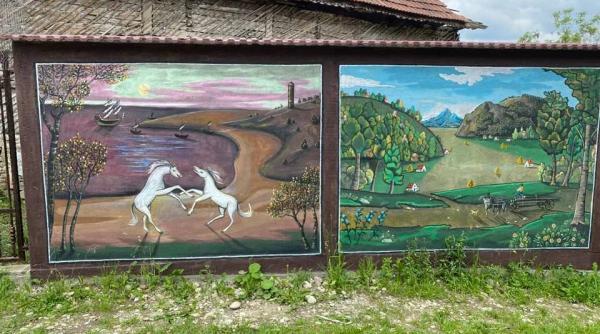 un nou obiectiv turistic ca la sapanta creatie unica artistul reinvie carpetele in stil rapirea din serai galerie foto