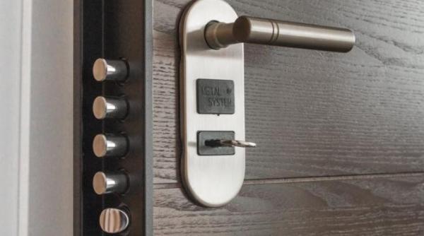 cheia s a rupt in lacat cu aceste trucuri nu mai trebuie sa chemati lacatusul