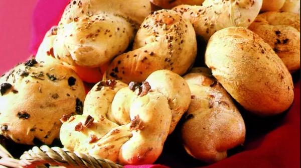 painici aducatoare de noroc reteta traditionala pas cu pas