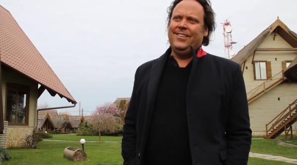 charlie ottley gest extraordinar dupa ce a fost jefuit de trei copii nu noi suntem victima ei trebuiau sa fie in pat la ora aia