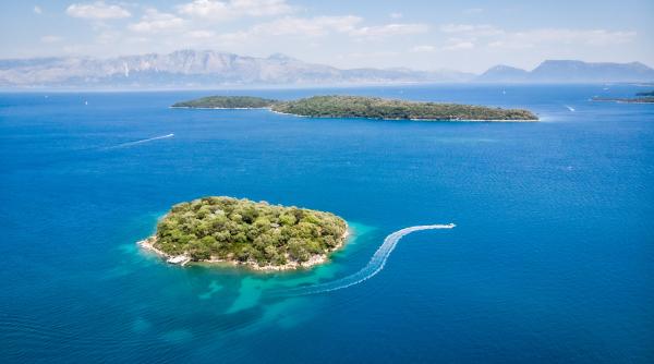 rusia a suspendat dreptul japoniei de a pescui in zona insulelor kurile teritorii disputate de cele doua tari