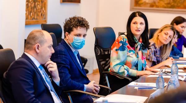 toni grebla prefectul capitalei il da in judecata pe nicusor dan