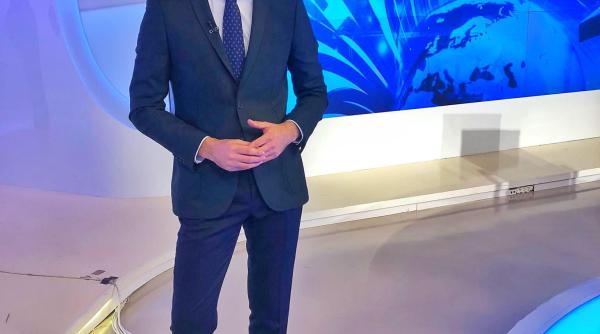 alex vladescu de la antena 3 luat la rost pe strada oamenii poate nu inteleg cum functioneaza presa si ce face un reporter video