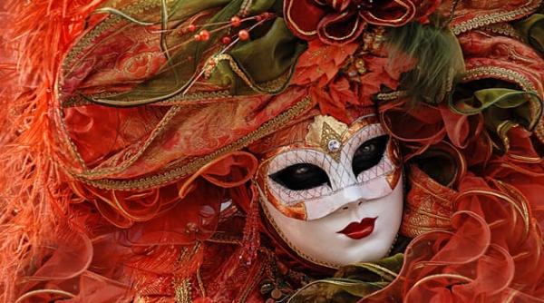 bancul zilei sotul si sotia la bal mascat