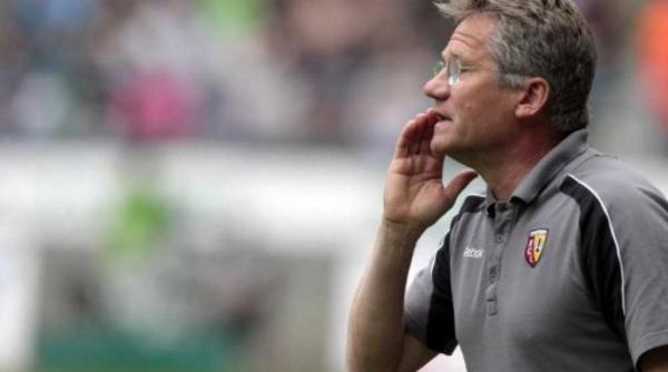 laszlo b l ni va antrena din nou in franta el il va inlocui pe fr d ric antonetti la metz