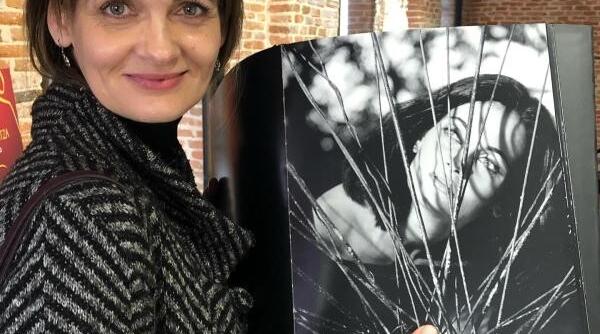 oracolul vedetelor 20 de intrebari pentru elvira deatcu