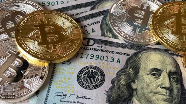 bitcoin a ajuns sub nivelul de 24 000 de dolari