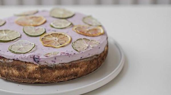 desert rafinat preparat din mere dovlecei si morcovi un preparat sanatos pentru cei care sunt la dieta