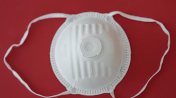 un nou val covid beijingul are parte de un focar exploziv in shanghai se efectueaza teste in masa