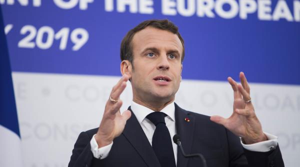 macron soseste in romania marti 14 iunie la ora 19 00 ciuca il va intampina