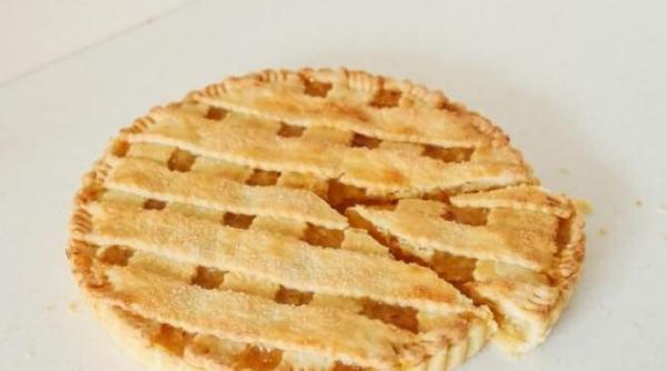 tarta cu lamaie fara faina un desert cu o aroma delicata si o textura moale si umeda