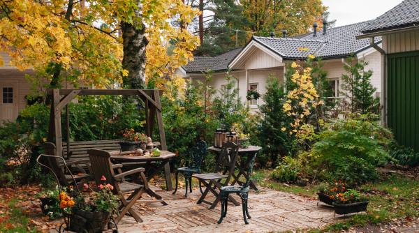 5 sfaturi pentru amenajarea unui spatiu de relaxare in gradina