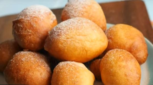 gogosi cu lingura adorate de cei mici toate mamele ar trebui sa stie sa le faca