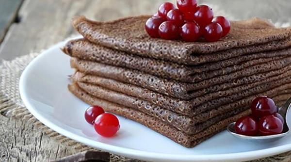 clatite de cafea cu migdale si ciocolata