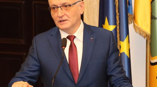 cimpeanu anunta dublarea numarului de scoli care vor beneficia de programul pilot de acordare a unui suport alimentar pentru prescolari si elevi