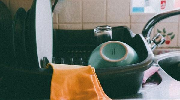 cum sa speli vasele fara detergent 3 metode utile si eficiente incearca si nu vei regreta