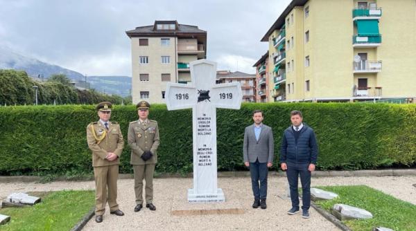 ceremonia de inaugurare a monumentului eroilor romani de la bolzano ii comemoreaza pe soldatii nostri cazuti in primul razboi mondial