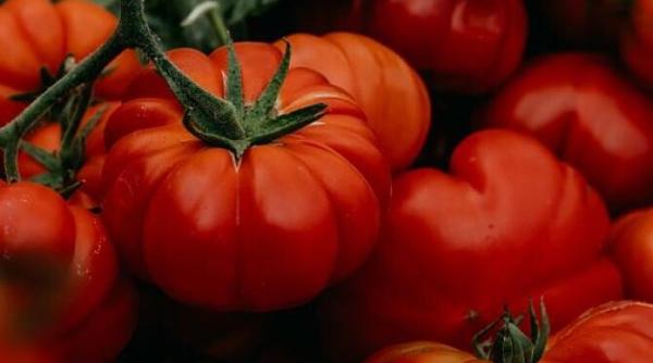 infasurati rosiile necoapte in ziare si puneti le intr un loc racoros un truc genial despre care nu v a spus nimeni