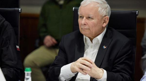 jaroslaw kaczynski a demisionat din functia de vicepremier al poloniei
