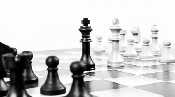 previziunile momentului apar lideri noi carismatici foarte vizibili dar care vor lua cele mai dure decizii