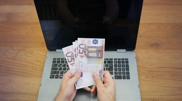 unul dintre sefii anaf iasi ar castiga sume uriase din pariuri sportive anul trecut i au intrat in cont 227 000 de lei