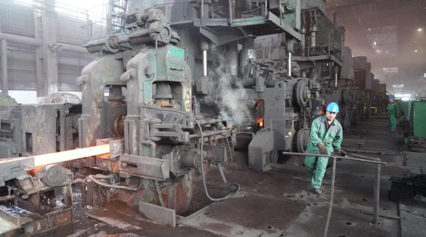 corneliu stefan la targoviste renaste industria siderurgica din romania