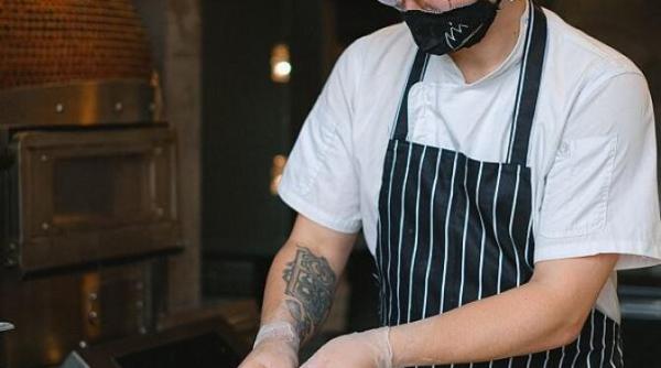 pizza cu cartofi o reteta perfecta de facut acasa gustul ei nu va va dezamagi