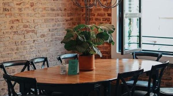 praful de pe mobila va ramane doar o amintire solutia este in bucatarie te ai gandit la asta